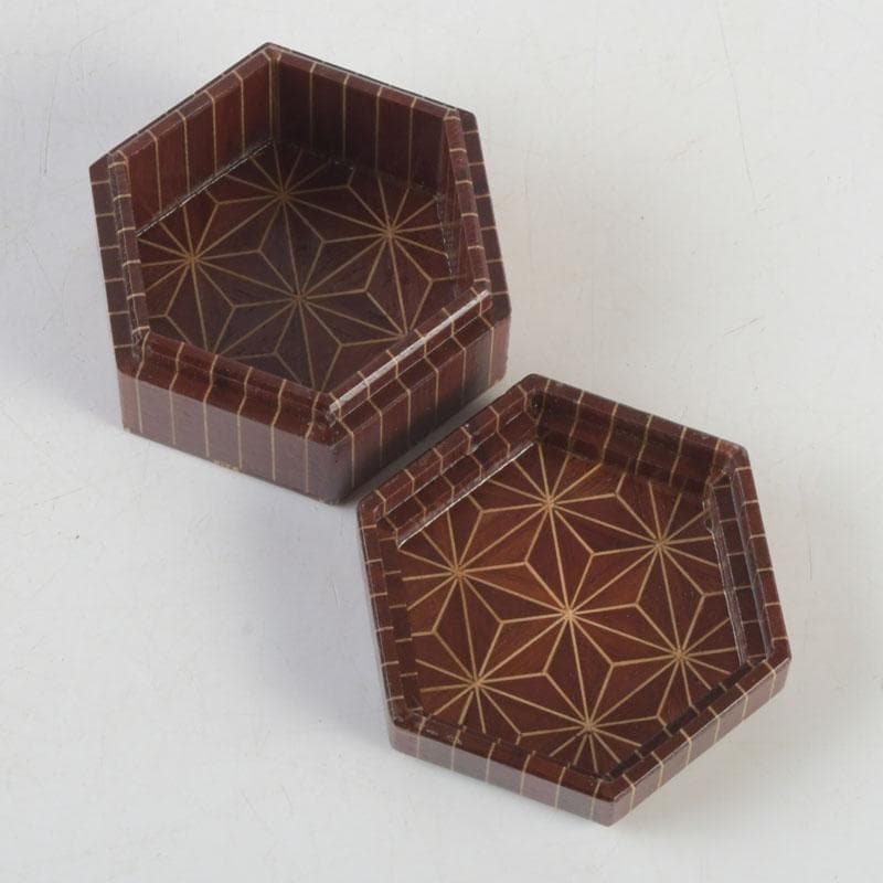 茶道具　鷹の巣　箱根寄木細工　六角香合　箱付　V　9703