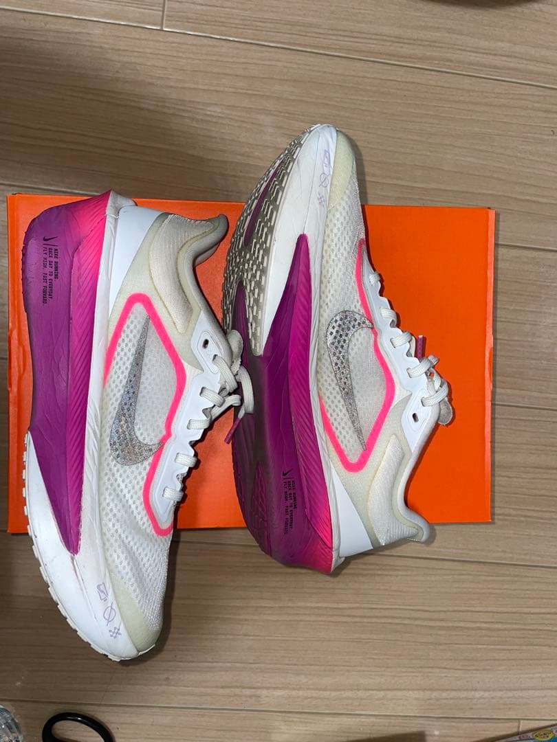 Nike ズームフライ6 ランニングシューズ 25.5センチ