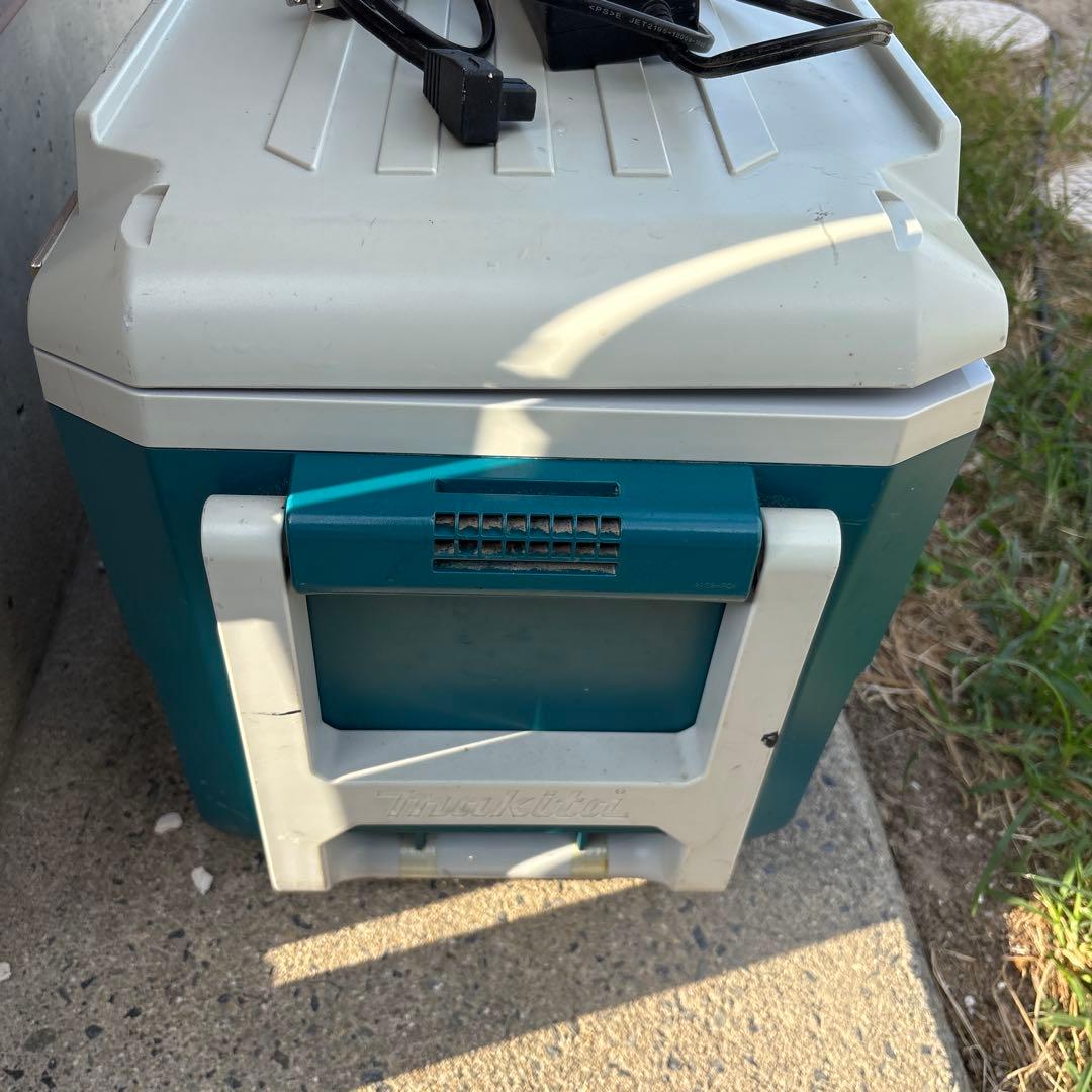 マキタ　MAKITA 冷温庫