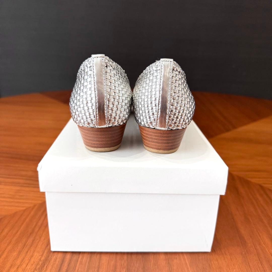 試着のみ DIANA 編み上げポインテッドトゥフラットパンプス シルバー23cm