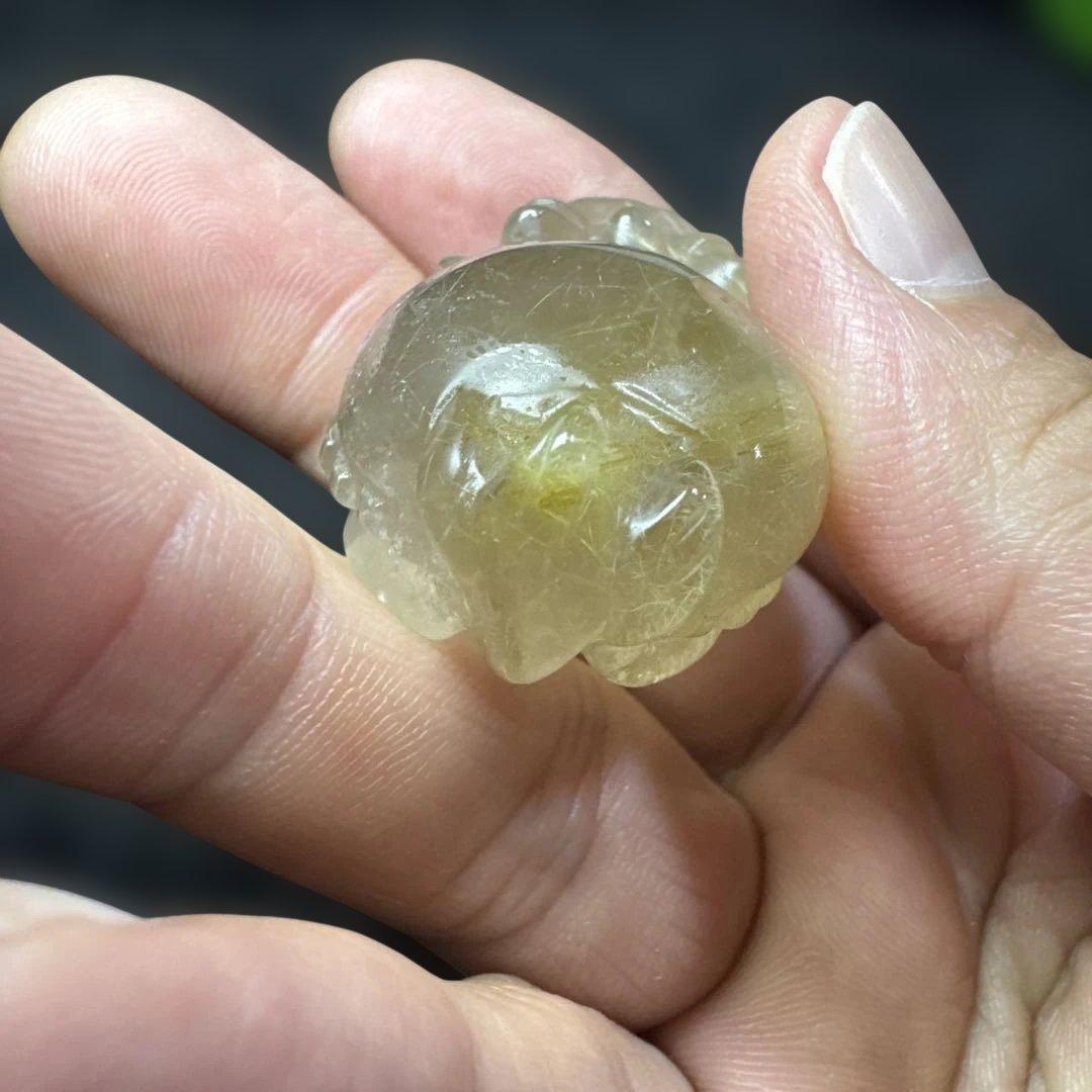 【高品質】ルチルクォーツ 龍亀 彫刻 約47mm 天然石