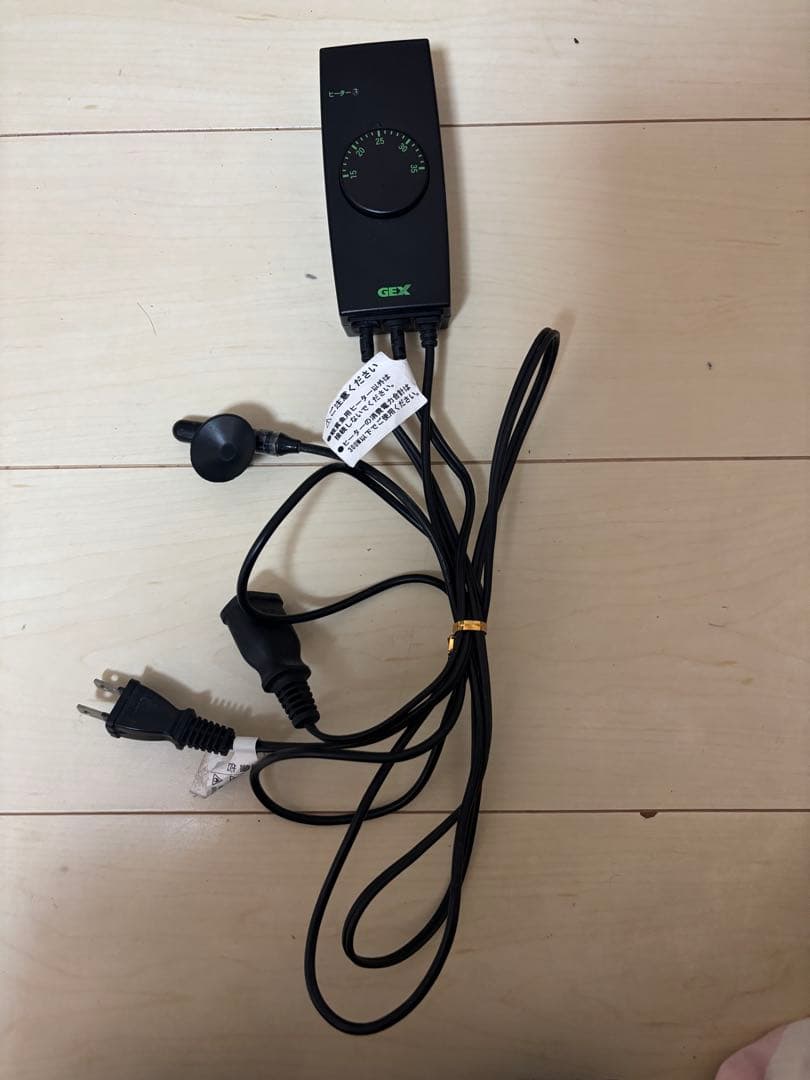 ハリネズミ　小動物　ケージ