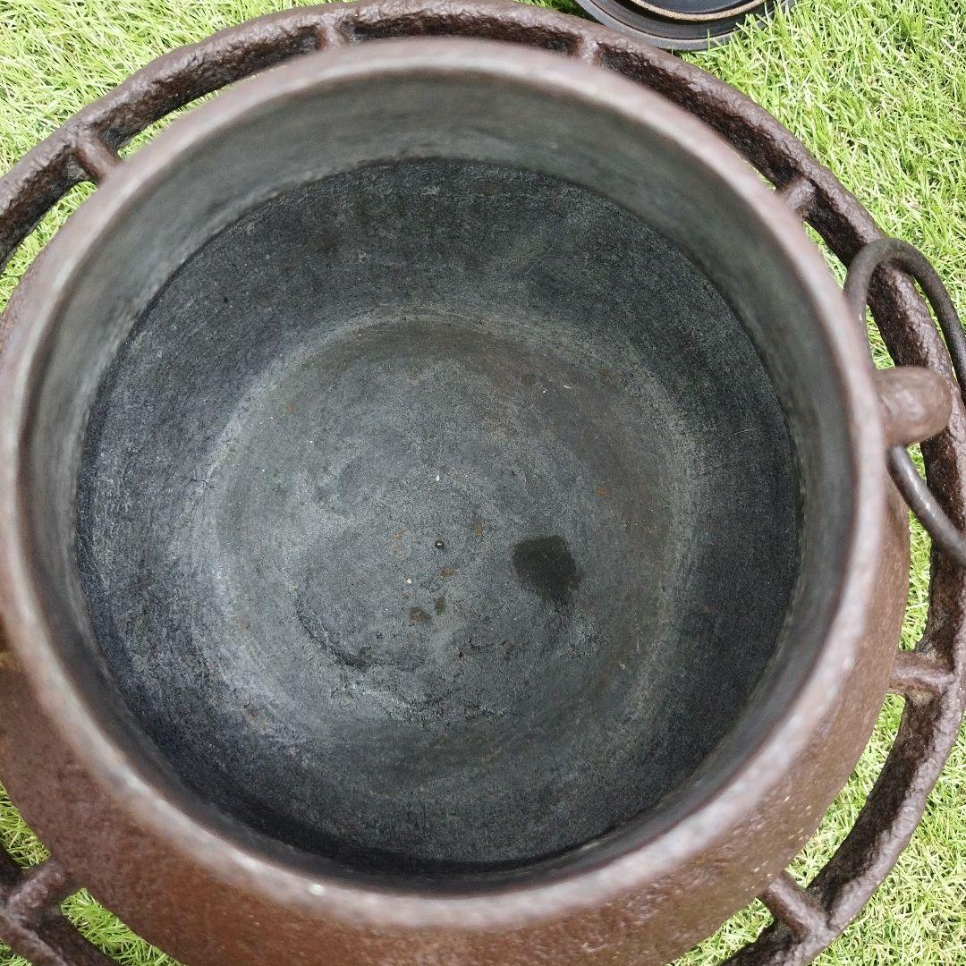 骨董品 南部鉄器 風炉 風炉釜 茶道具 煎茶道具 車軸釜 火鉢