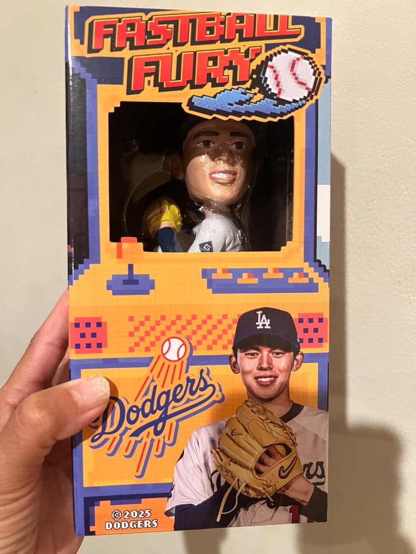 ジ*☆様 ドジャースタジアム先着限定配布品　佐々木朗希ボブルヘッド
