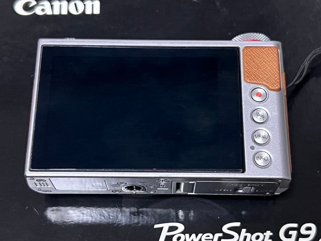 Canon PowerShot G9X mark2 デジカメ　キャノン