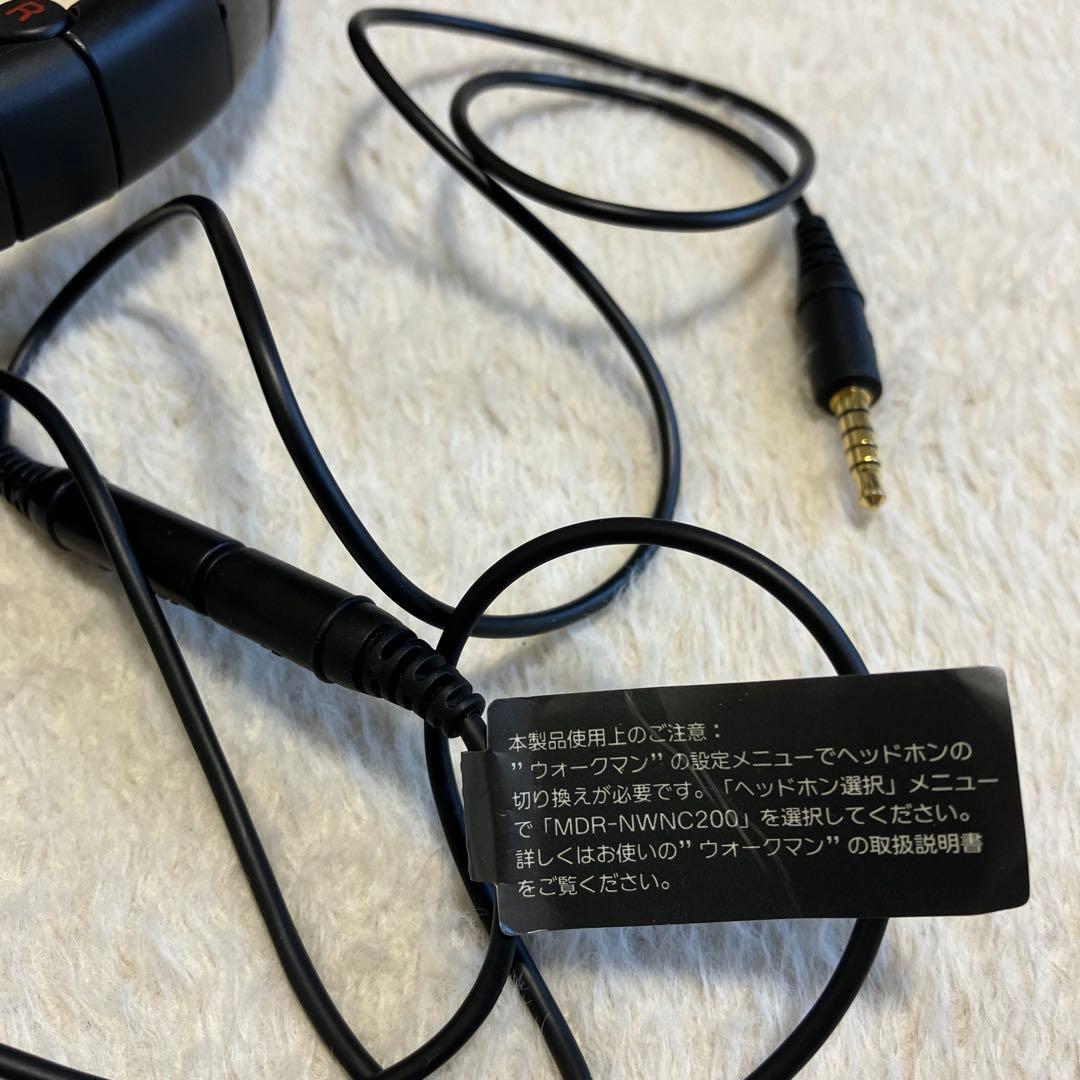 SONY MDR-NWNC200 レア物　ウォークマン専用有線ヘッドホン 完動品