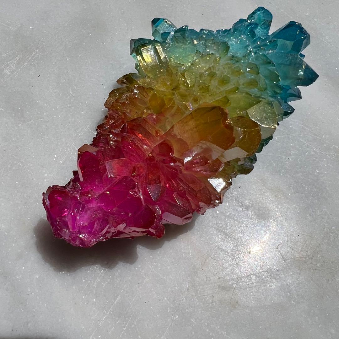 レインボーオーラ　クォーツ