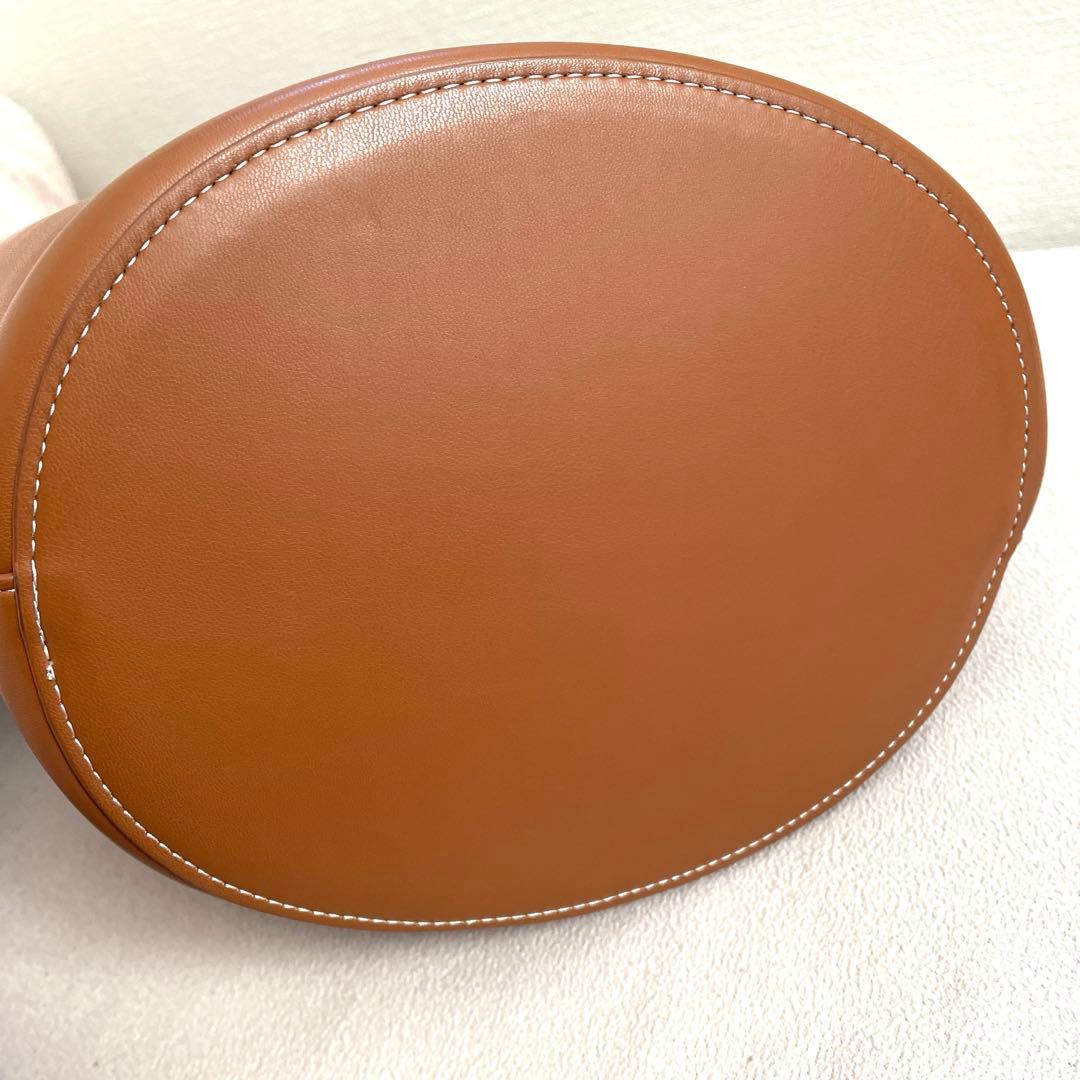 &MyuQERA アンドミューク ショルダーバッグ