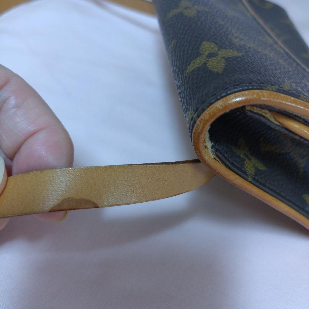 Louis Vuitton ボディバッグ ダークグリーン