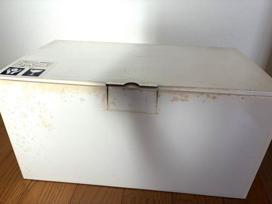 サントリー プレステージ25メリーゴーランド 陶器ボトルのみ オルゴール付き