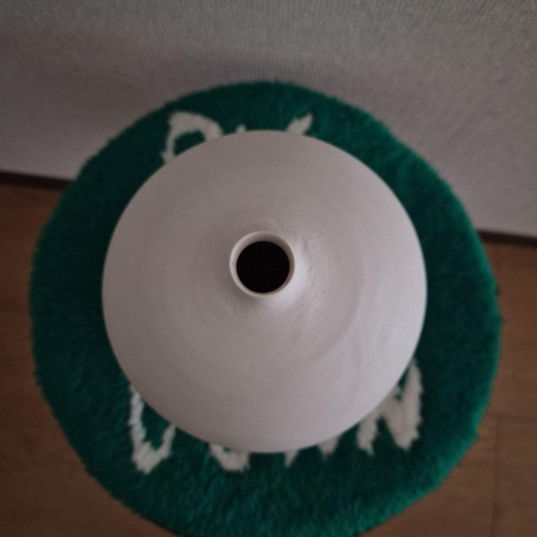 深澤彰文さん　白磁　花入れ