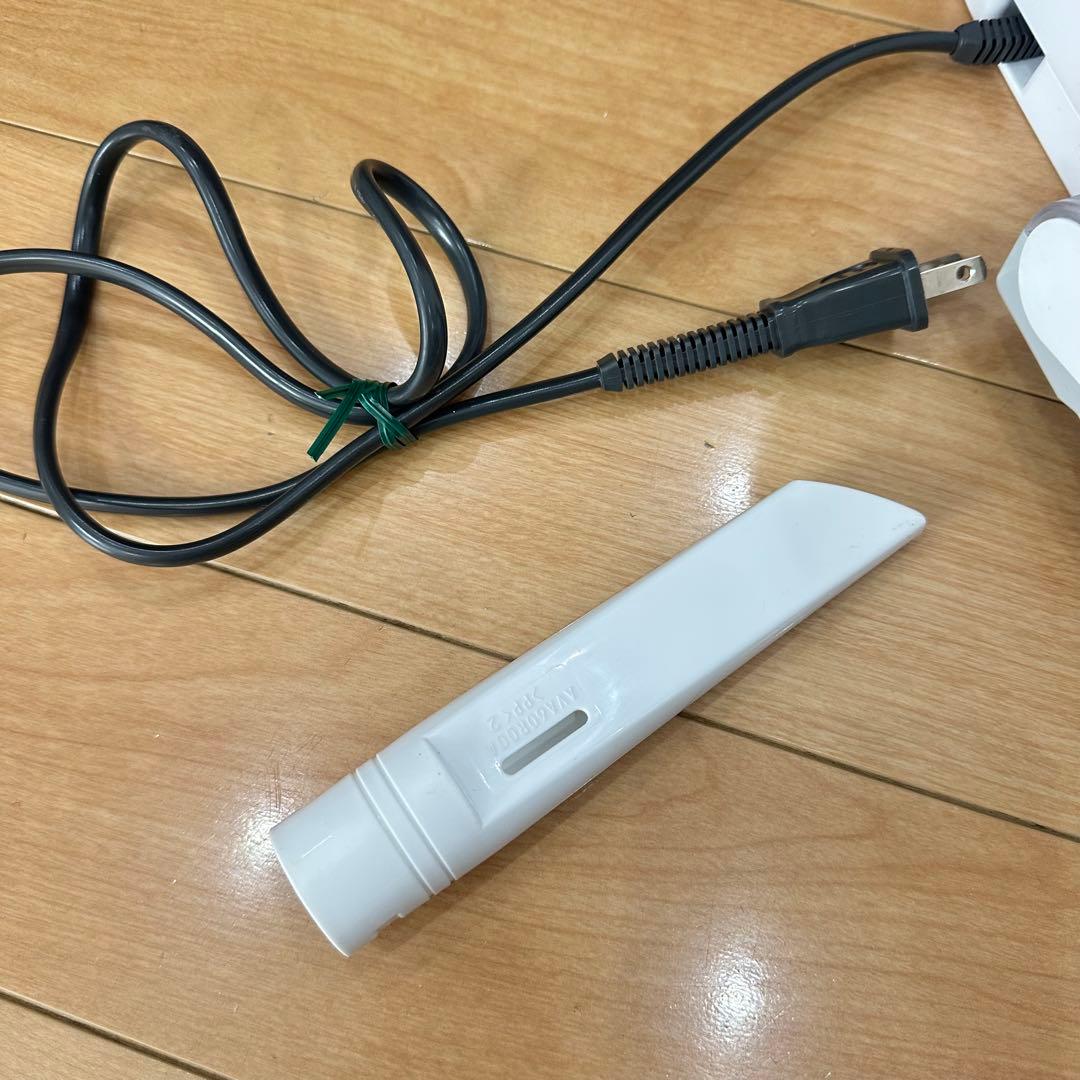 Panasonic MC-NS10K コードレス掃除機 2023年製