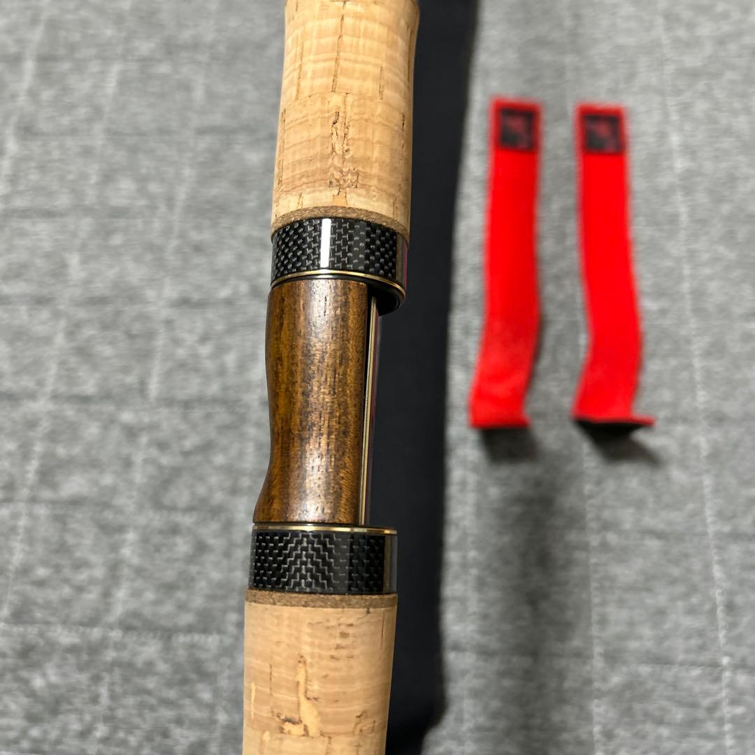 ワールドシャウラ2704r