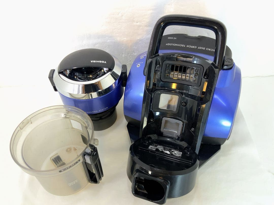 TOSHIBA サイクロン式クリーナー　トルネオV VC-S500