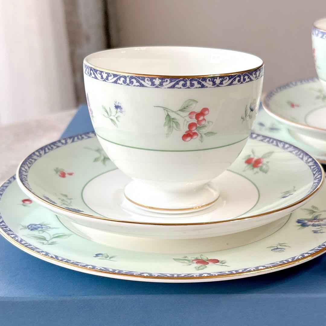 200周年記念❤️未使用レア❤️ウェッジウッド❤️メドウフィールド❤️ティータイムセット