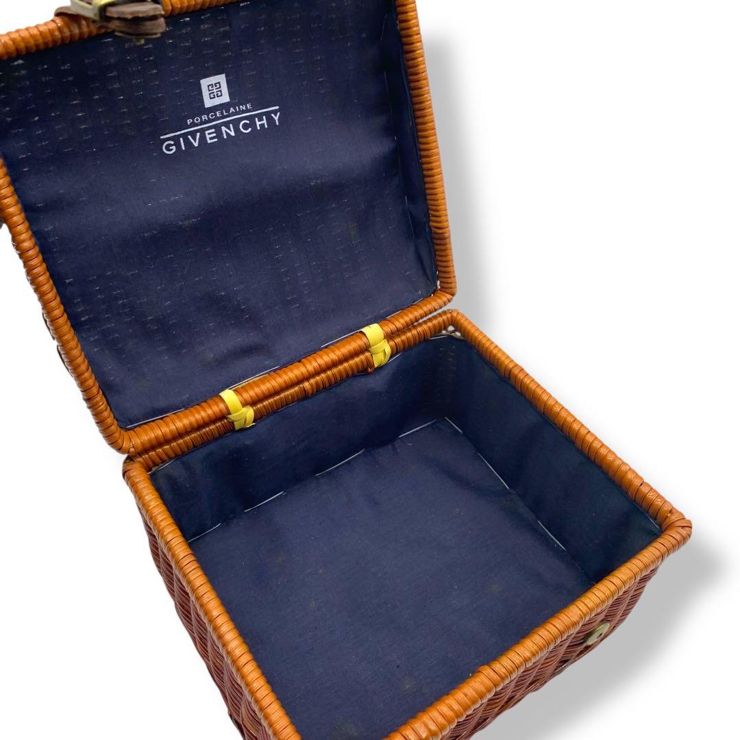 ジバンシー　バスケットかごバック