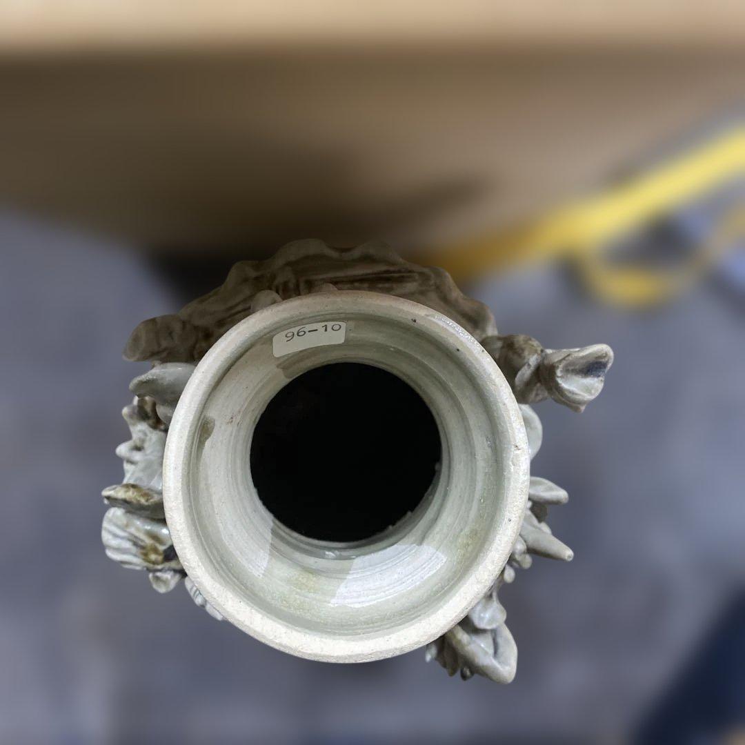 中国美術　骨董品　人物壺　貴重　箱付き