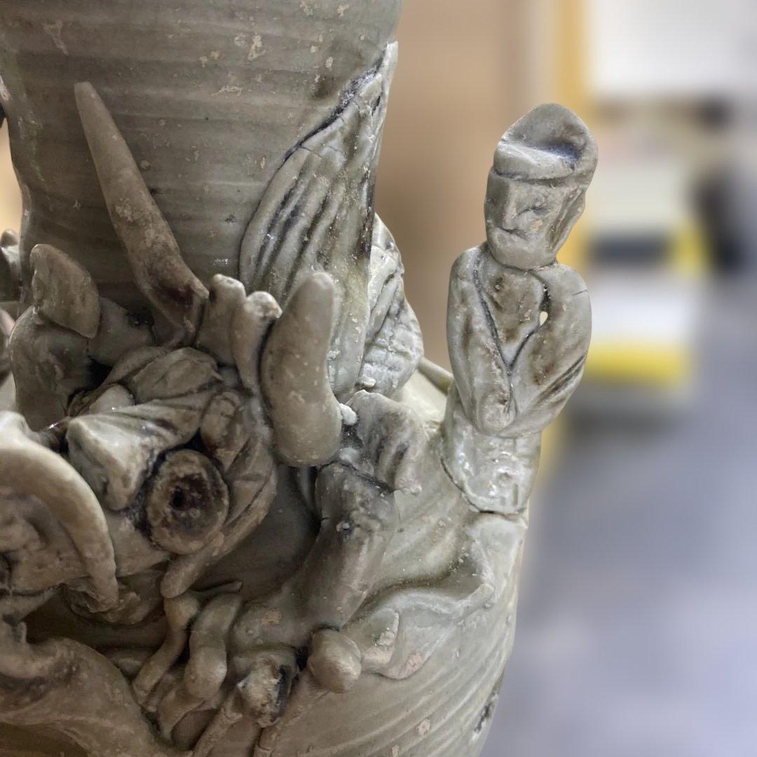 中国美術　骨董品　人物壺　貴重　箱付き