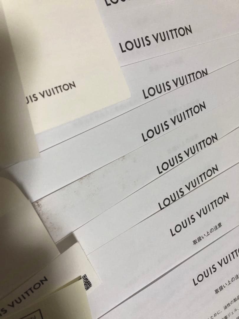 最終価格　ルイヴィトン　財布空箱、小物空箱、保存袋、リボン等　32