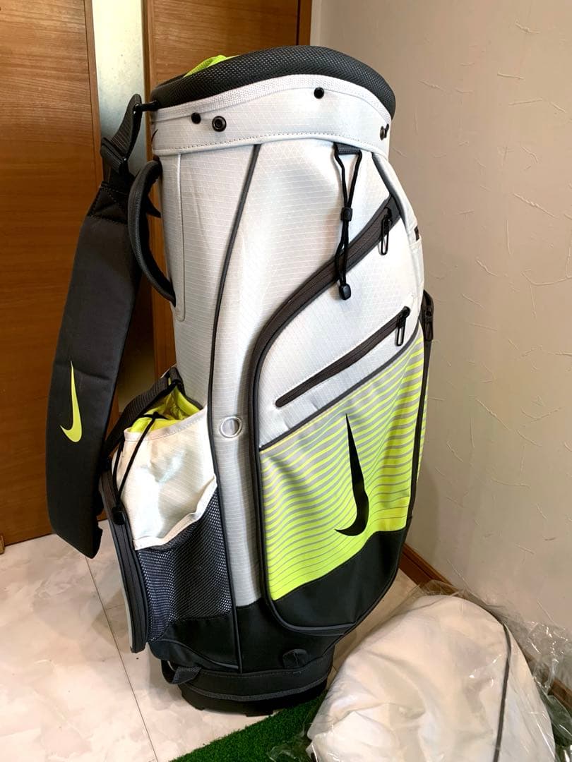希少　完売　ナイキ　NIKE スポーツカート3　14分割　キャディバッグ