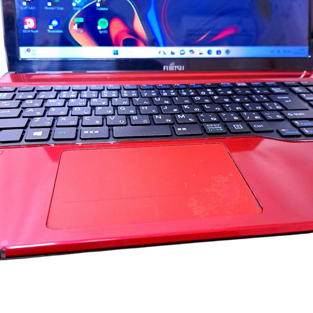 日本製ノートパソコン Windows11 オフィス付き i7 16GB SSD