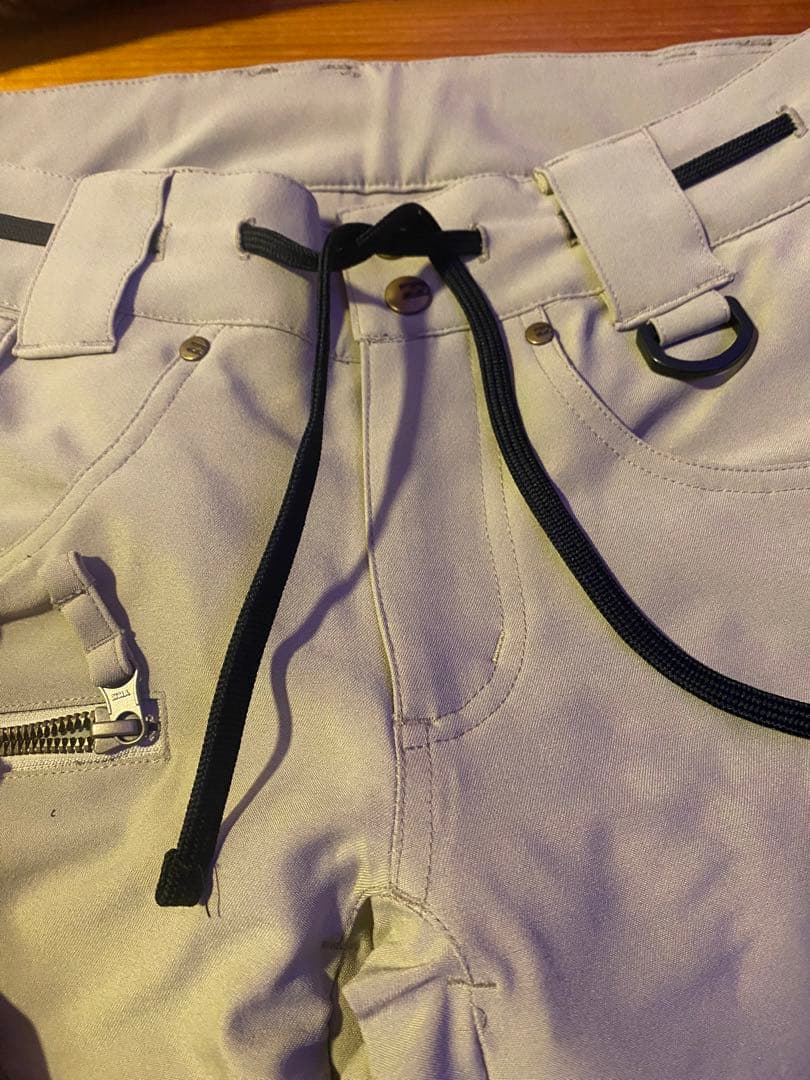 ビラボン BILLABONG 女性用 スノーボードウェア 上下セット Sサイズ