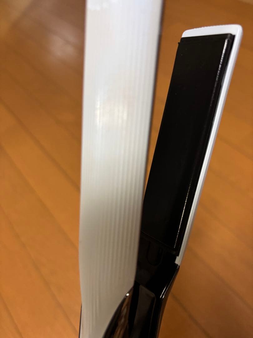 箱取説付ReFaビューテックストレートヘアアイロンRE-BM-02A ホワイト