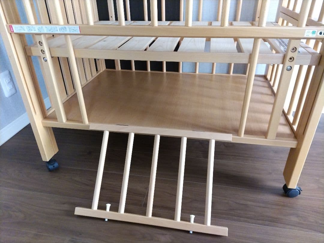 MIKI HOUSE 木製ベビーベッド キャスター付き