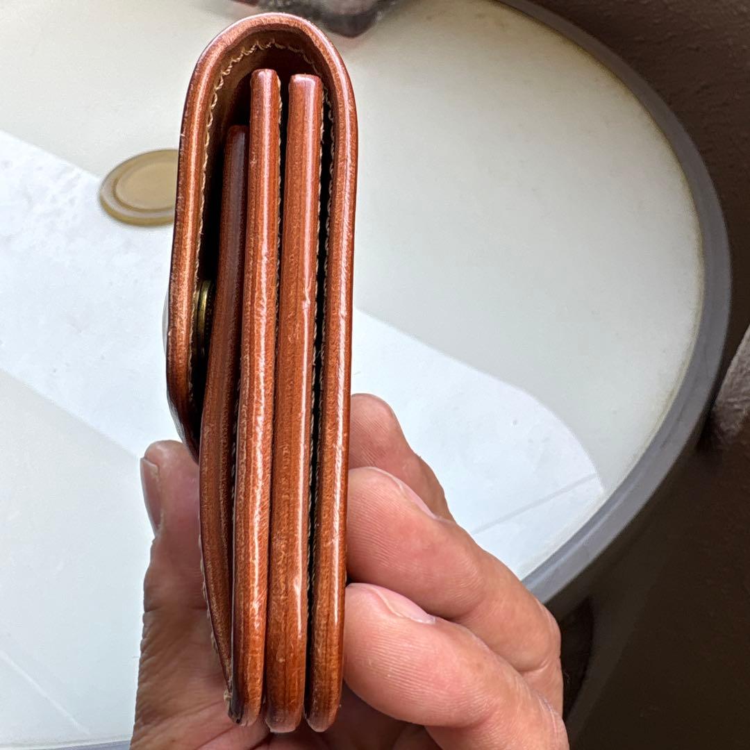 ロブスタレザー　シェルコードバンミドルウォレット