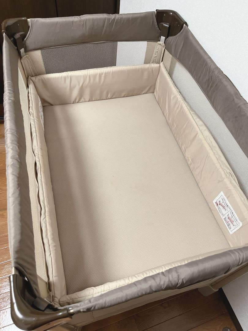 【極美品】アップリカ ココネルエアー ベビーベッド サークル 寝具 66047