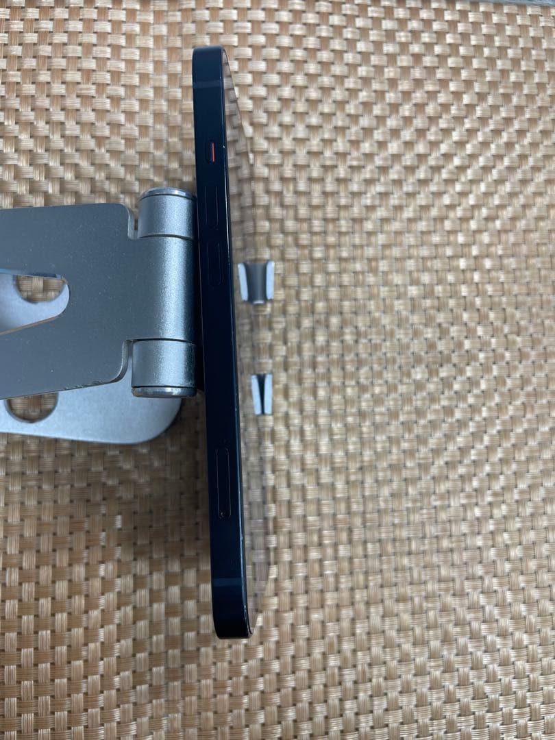 iPhone 13 128 GB ミッドナイトSIMフリー【7050】