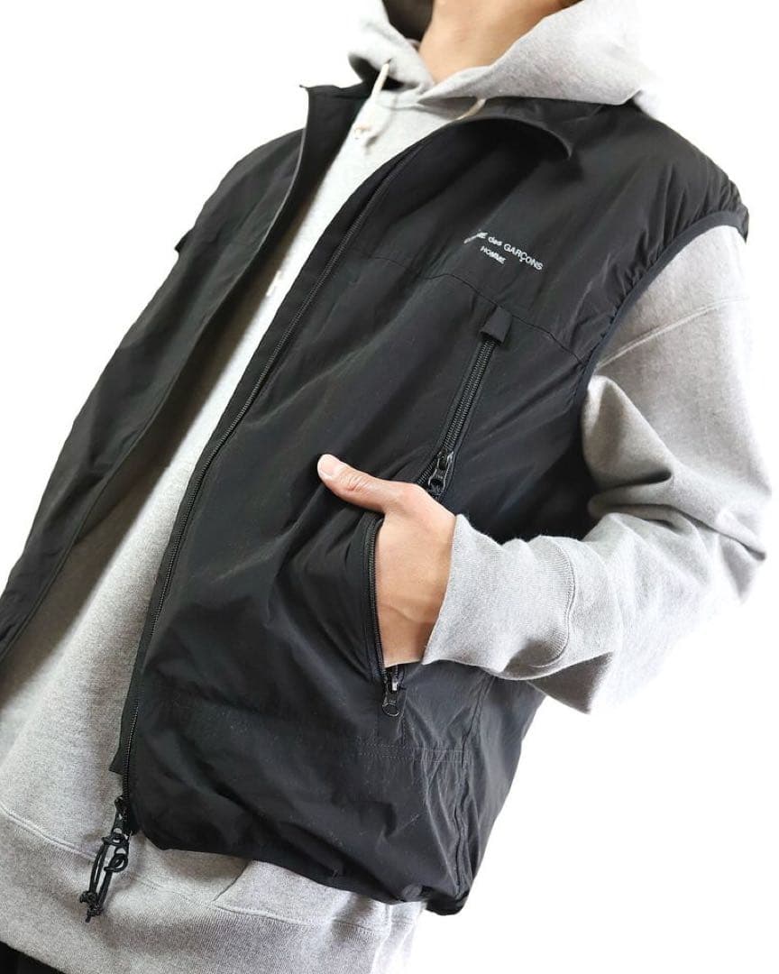 コムデギャルソンオム ブラック ナイロン ベスト 24ss