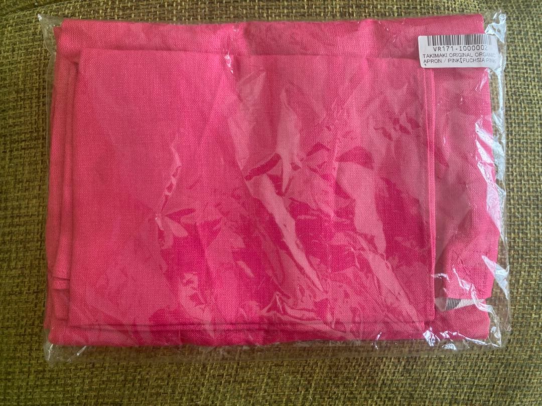 タキマキ　エプロン　ピンク
