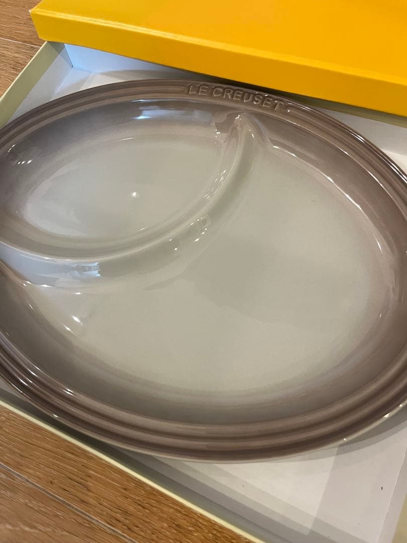 新品未使用　LE CREUSET グレー 皿 マルチオーバルプレート　2枚セット