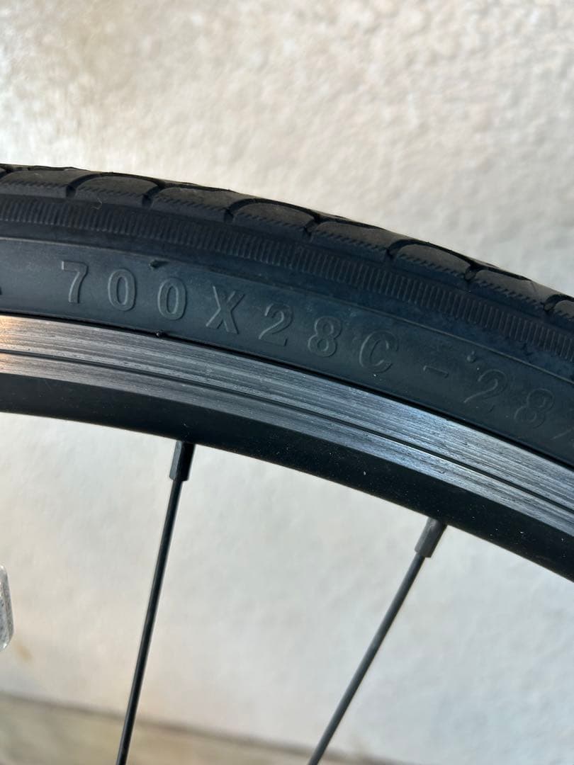 クロスバイク7段変速　名古屋市近郊手渡しのみ名古屋市中村区北区配送無料