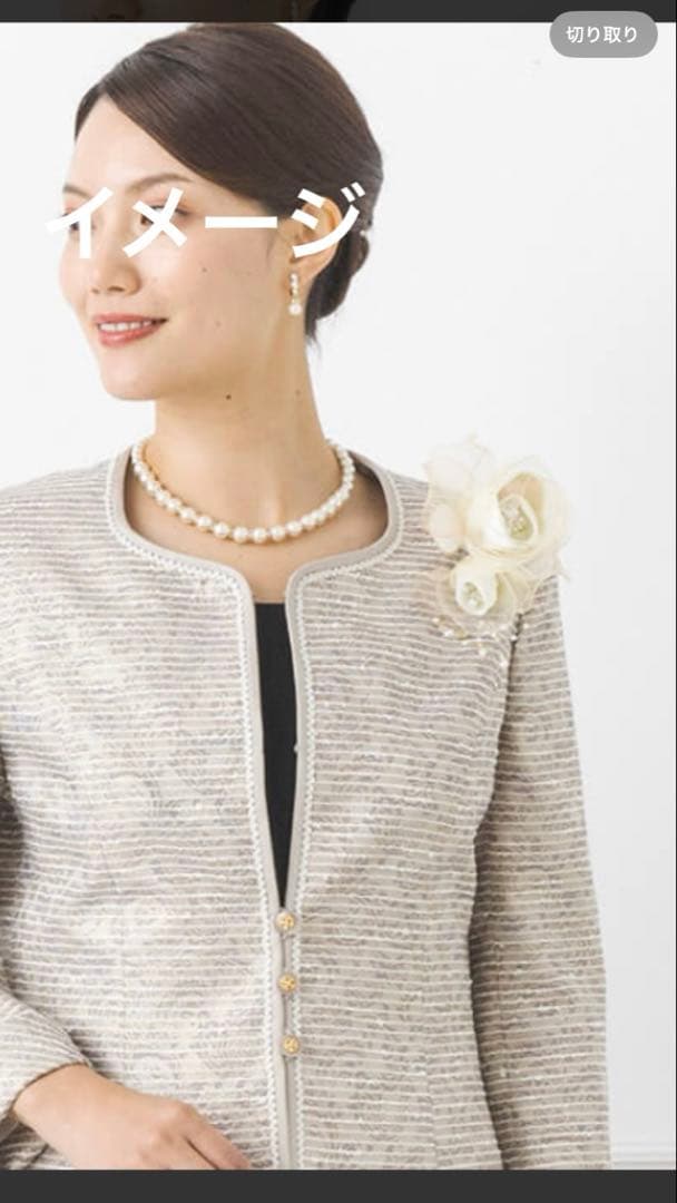 東京ソワール　PETITSOIR コサージュ ブローチホワイト色　新品未使用