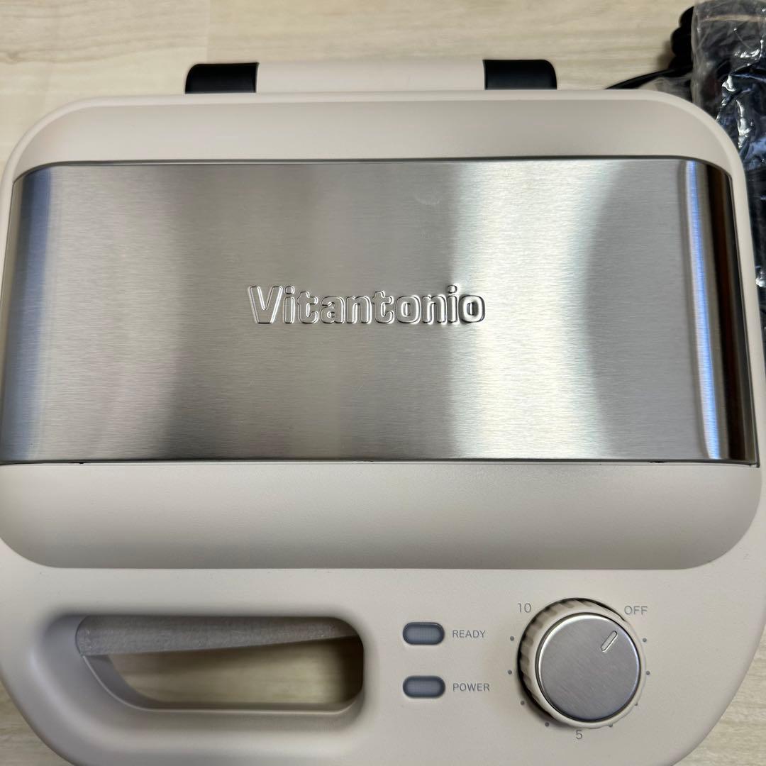 ビタントニオ　Vitantonio ワッフル&ホットサンドベーカー　アイボリー