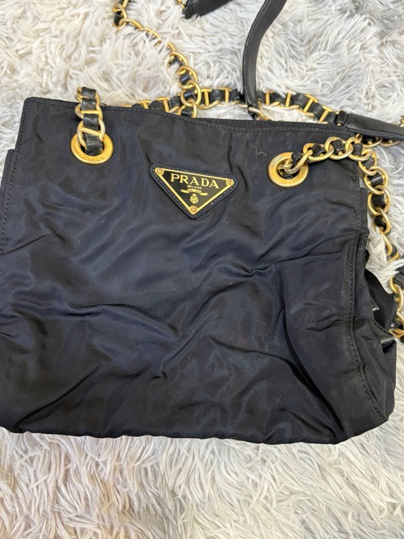 プラダチェーンバッグ　ナイロン　ヴィンテージ