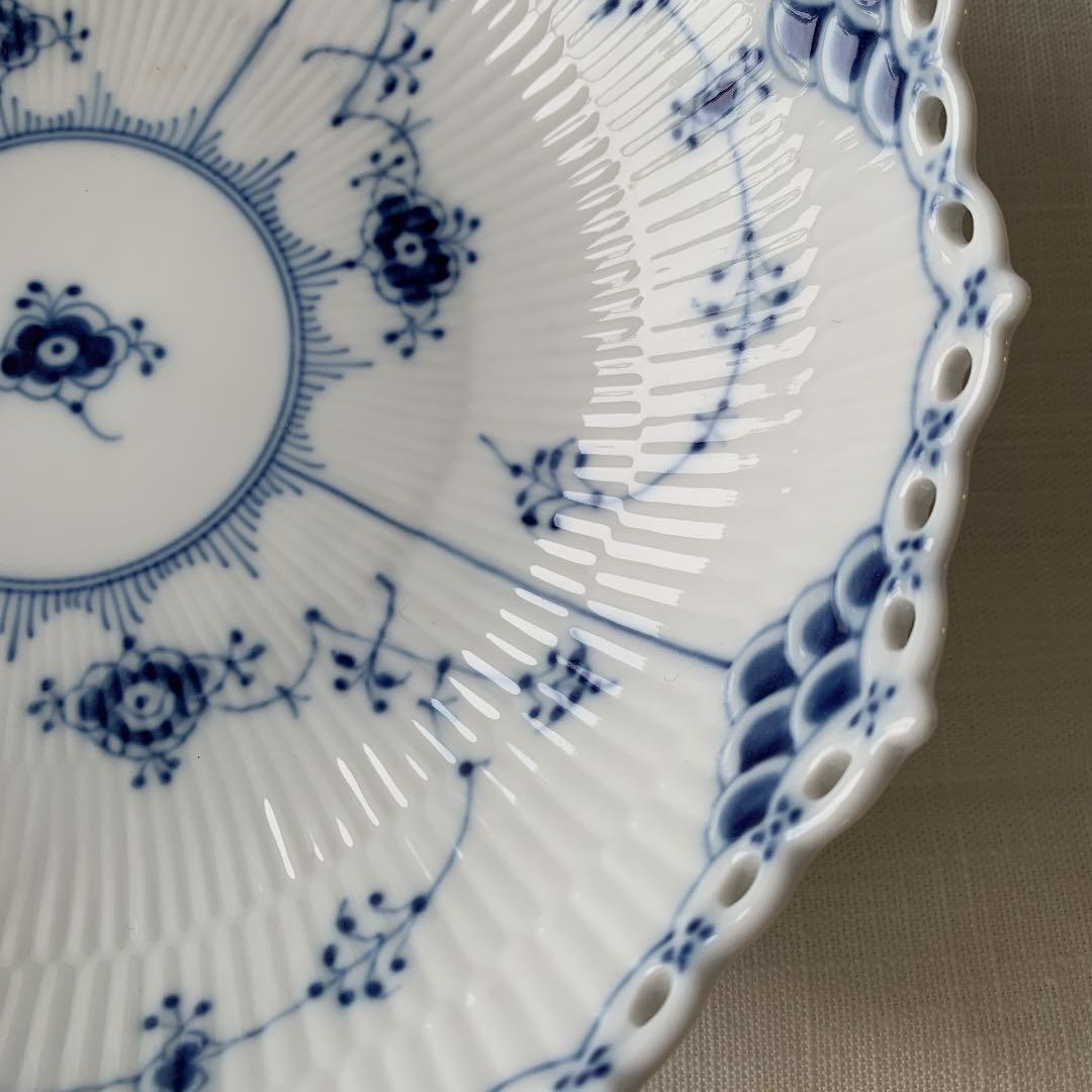 ロイヤルコペンハーゲン ブルーフルーテッド プレート