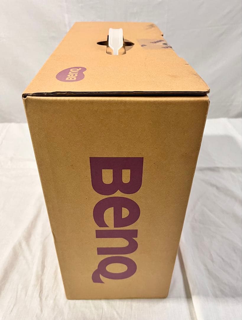 ①【新品】BenQ プロジェクター　MH534 スクリーンセット