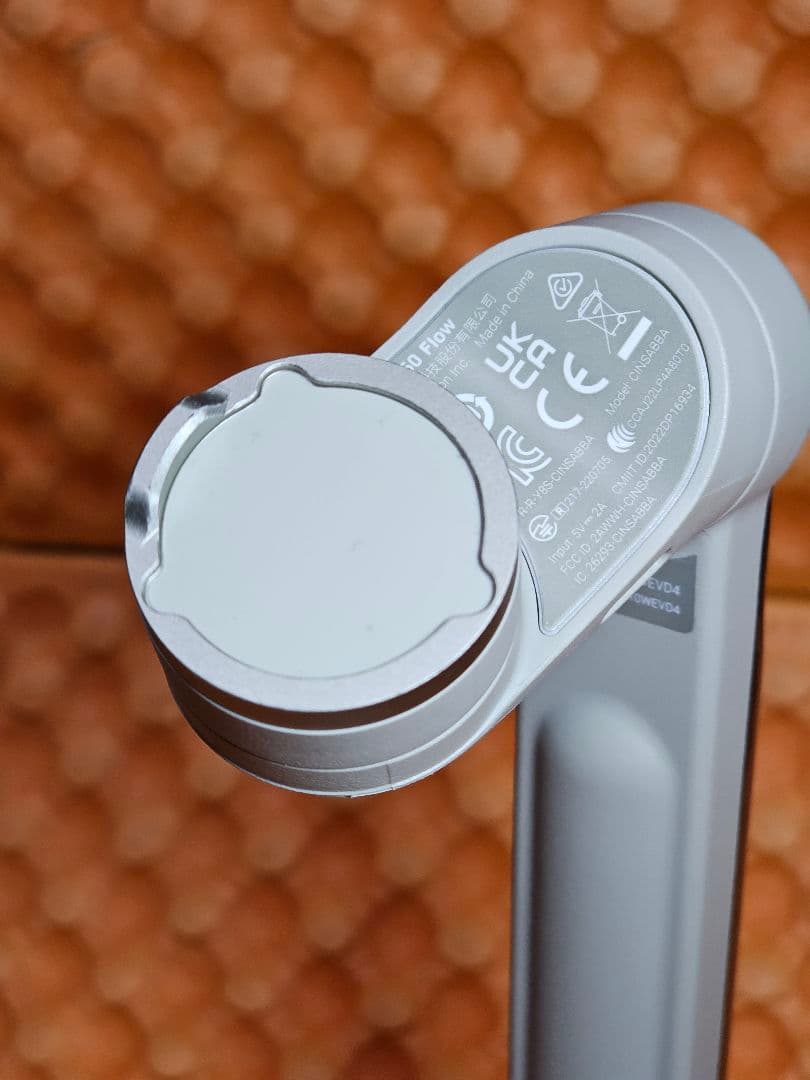 スマホアクセサリー insta 360 flow