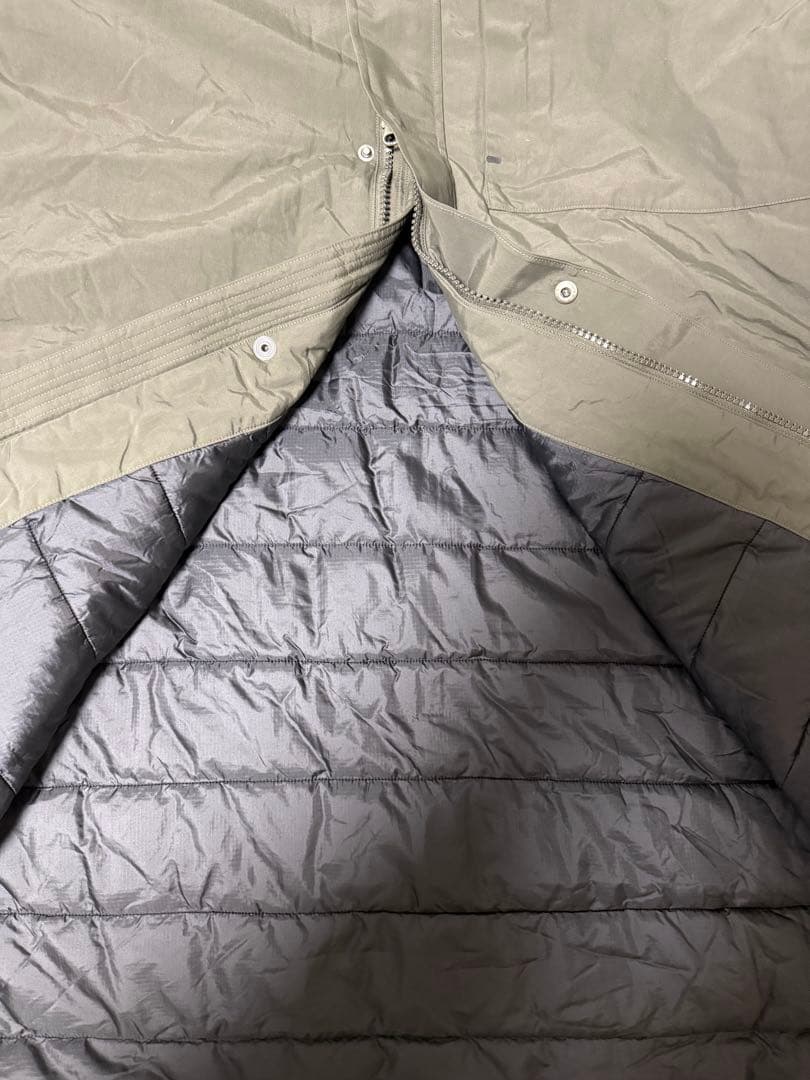 F.C.Real Bristol PADDED BENCH COAT サンプルL