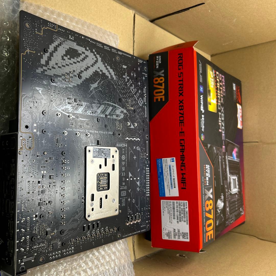 ROG STRIX X870E-E GAMING WIFI マザーボード