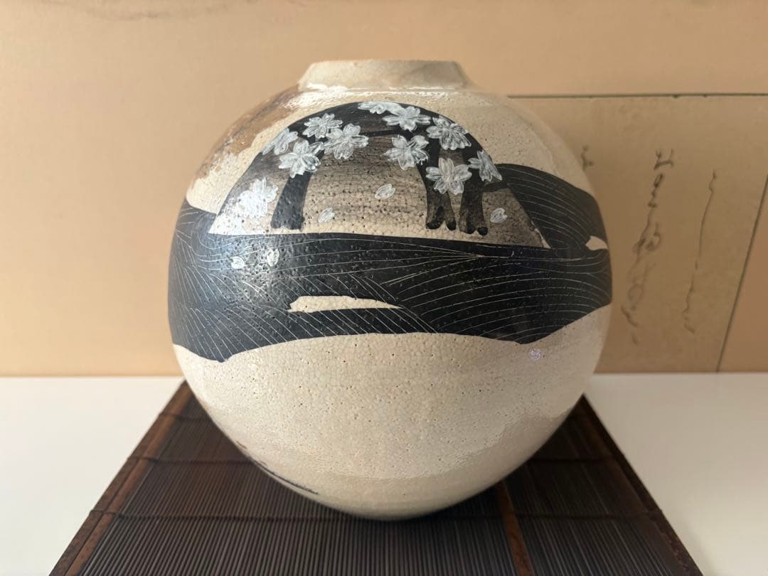 九谷焼花瓶　壺　花入　花器 金彩　角地耕山作　古美術　華道