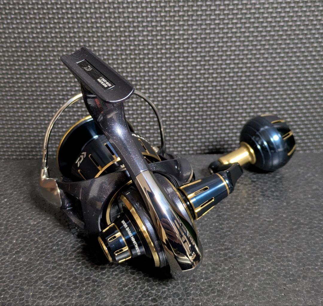 【美品】ダイワ　23 ソルティガ　6000-XH