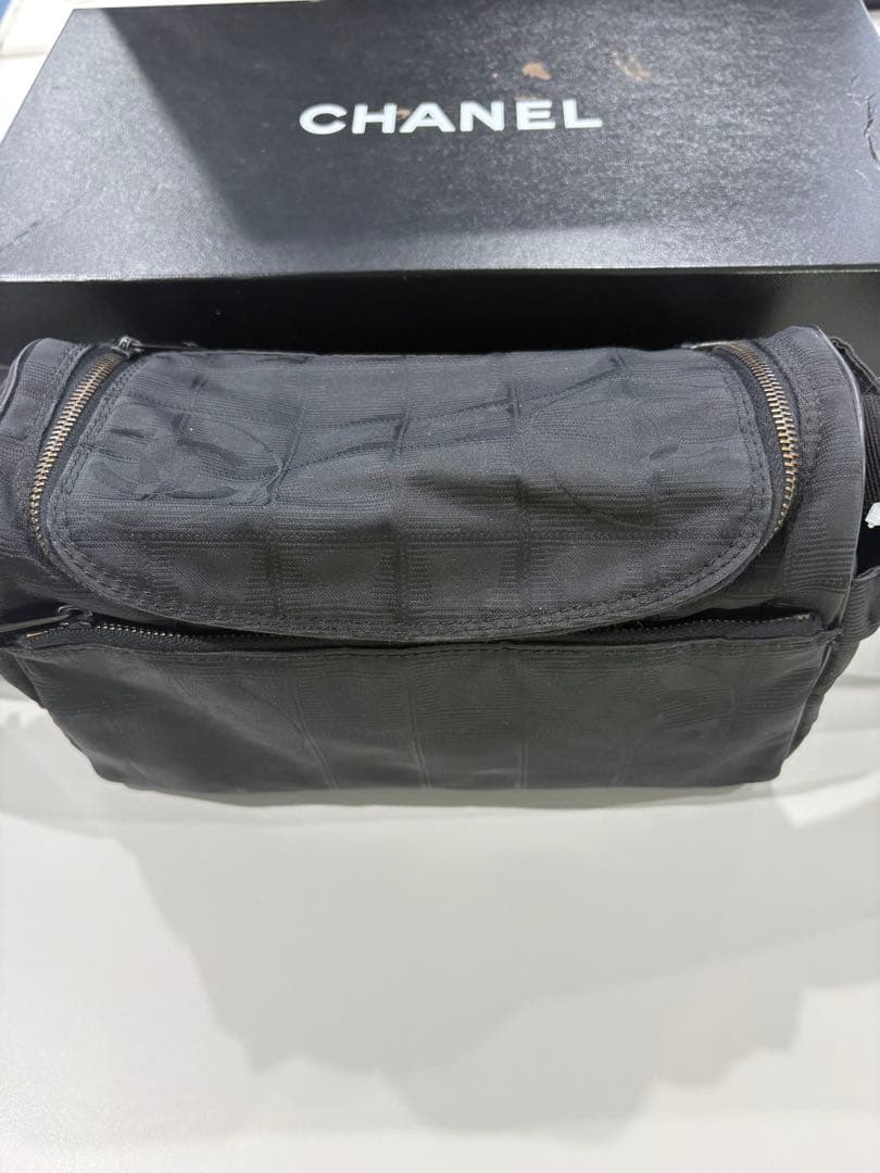 ぶぅちゃんCHANEL ブラック ショルダーバッグ