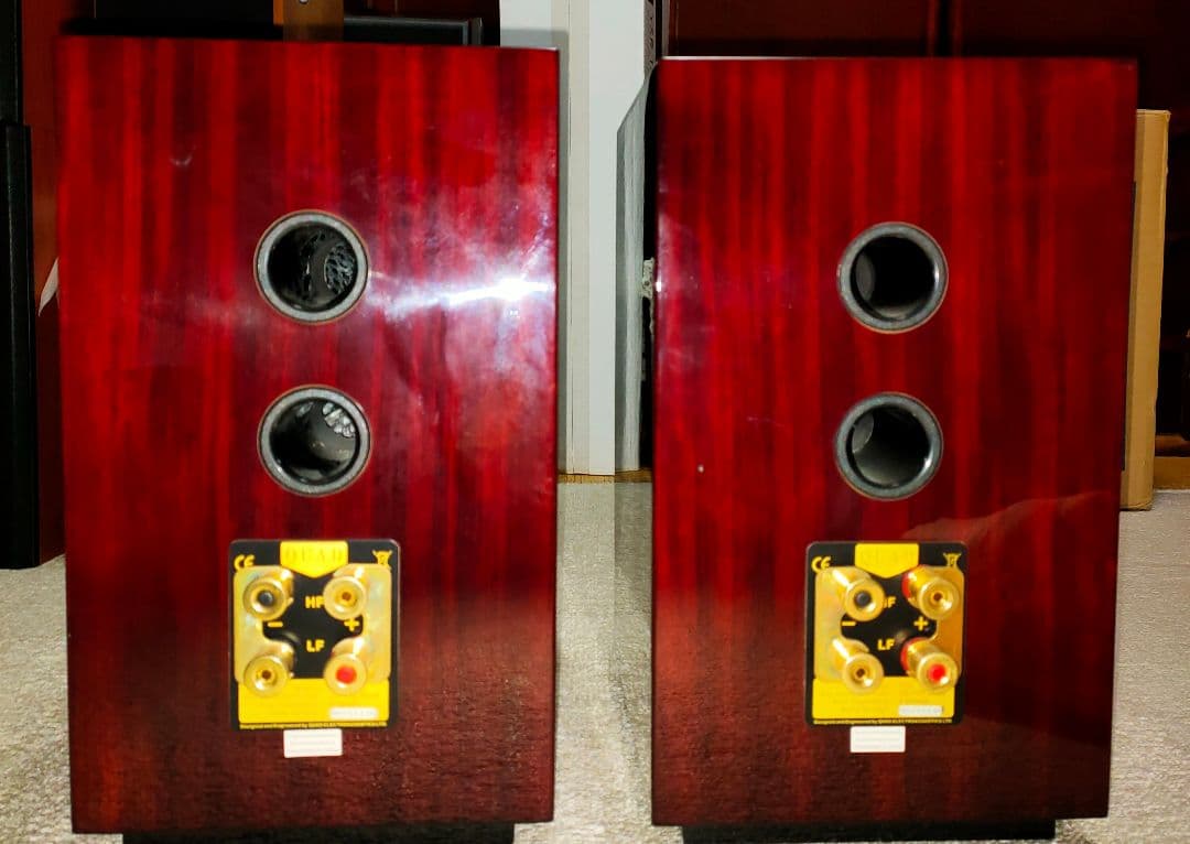 QUAD 11L²　2ウェイスピーカー ピアノローズウッド クリアサウンド