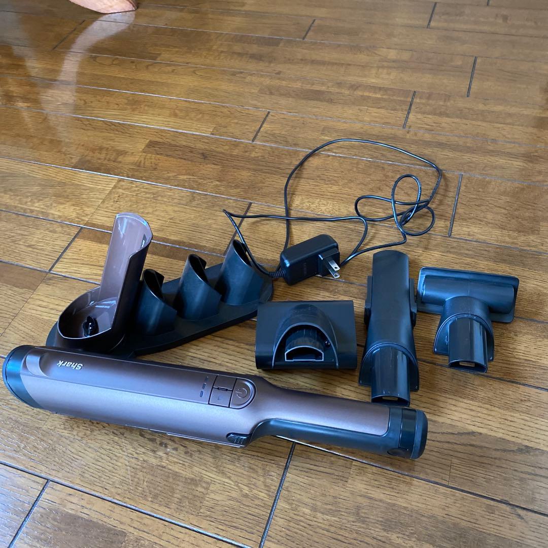 シャークハンディクリーナー