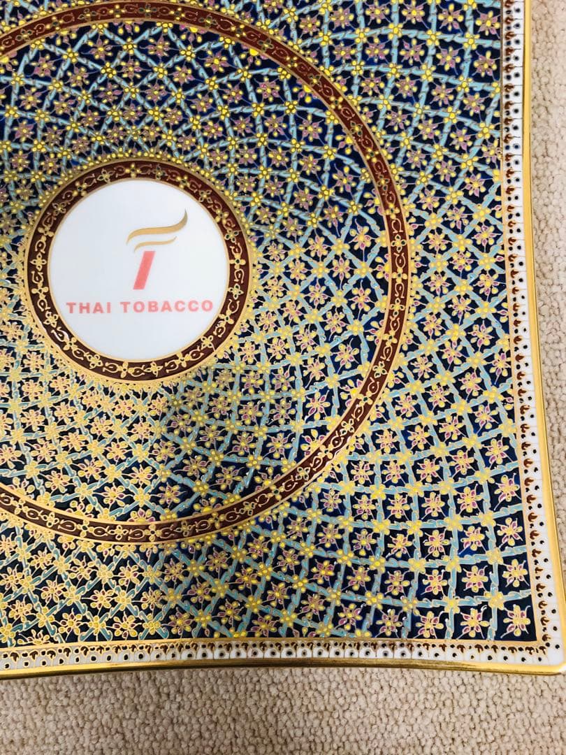 Thai Tobacco 皿