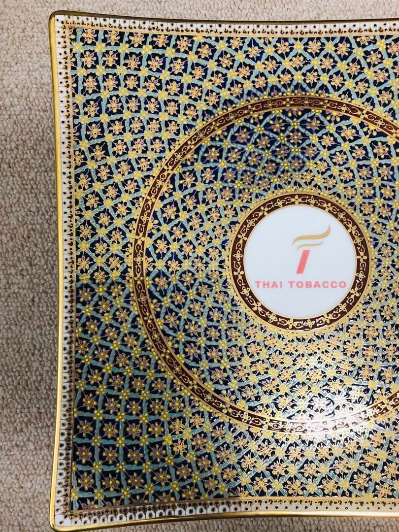 Thai Tobacco 皿